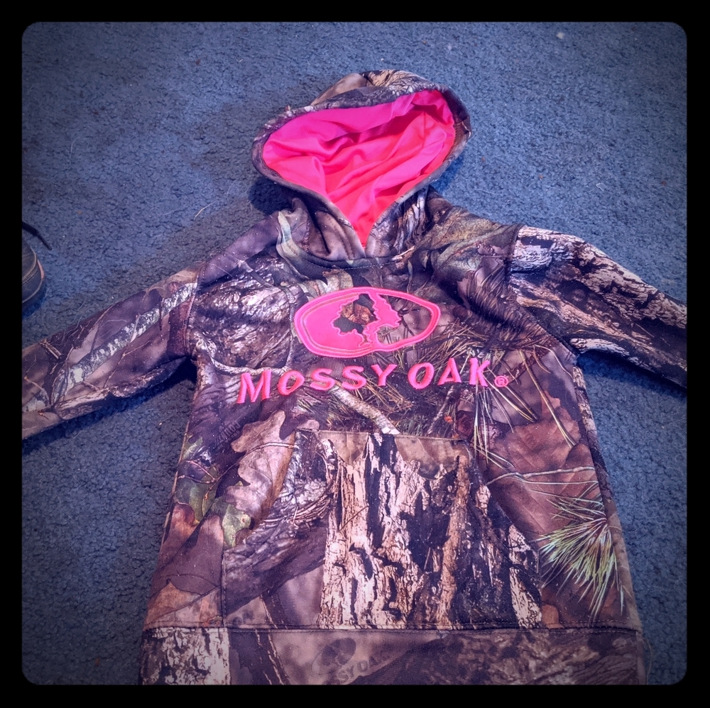 Girls hoody Mossy Oak Like new Camouflage